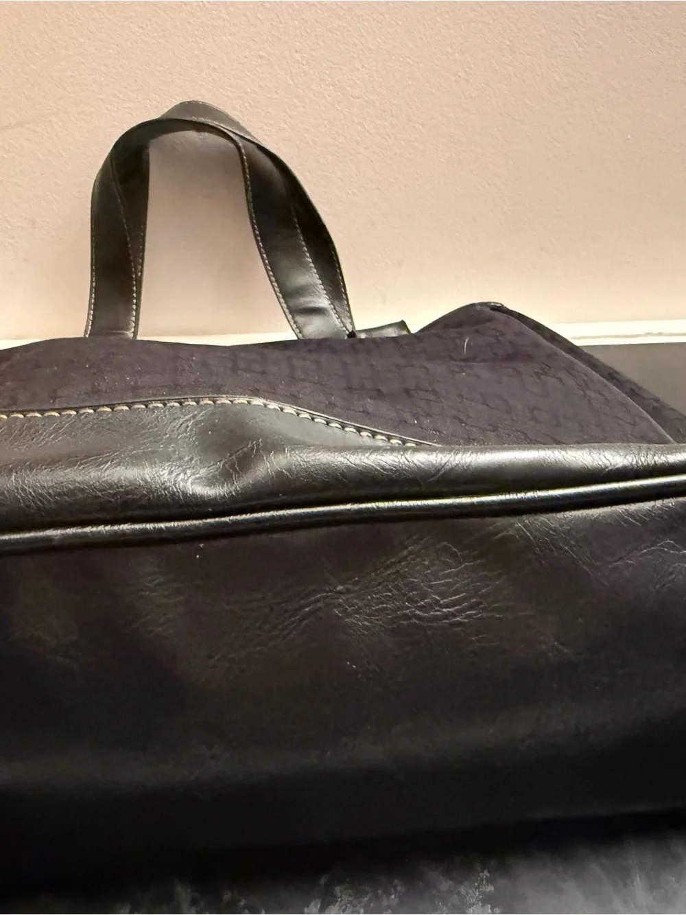 Vintage Nine West Black Leather Tote with Branded Metal Plate